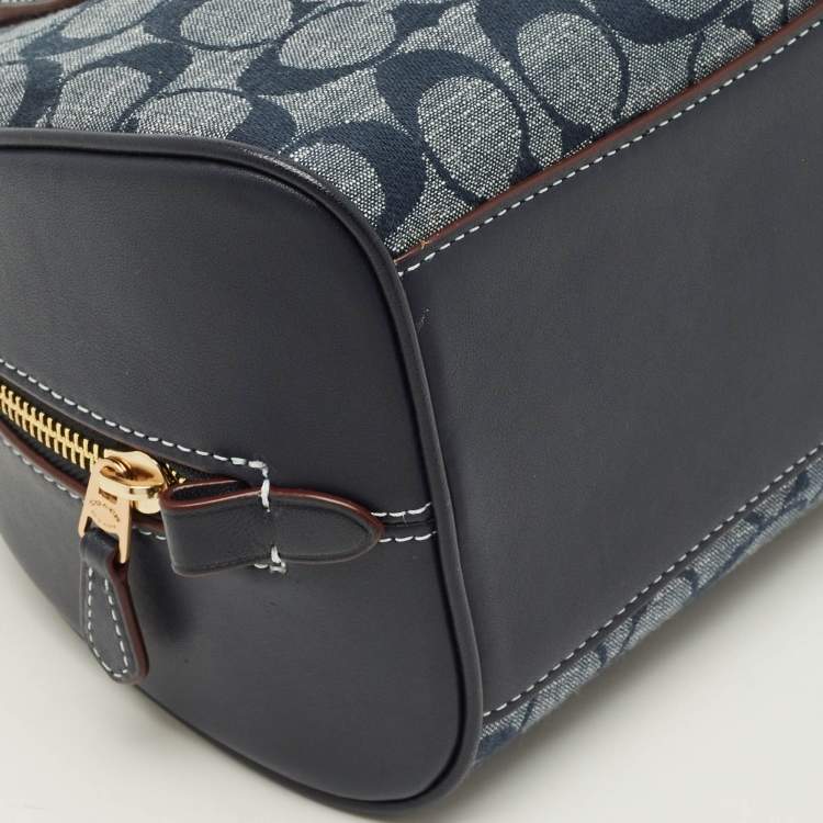 مملوكة مسبقًا Coach Sydney Navy Blue Signature Denim and Leather Satchel