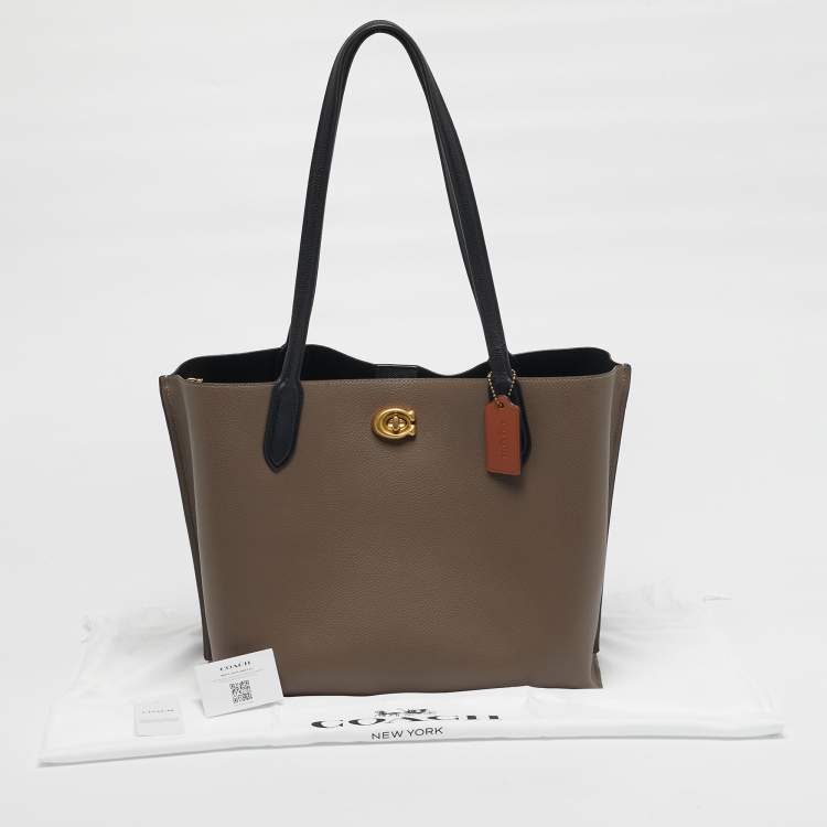 Pre Owned Coach Willow Colorblock Beige/Black Leather Tote