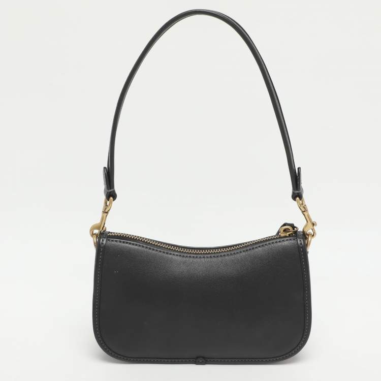 Pre Owned Coach Swinger Black Leather Shoulder Bag