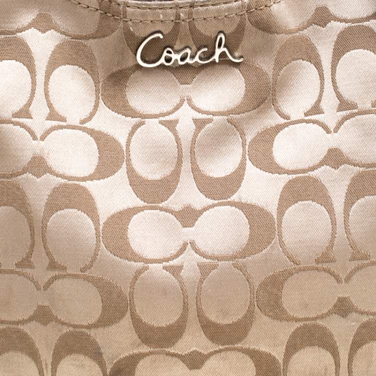 Pre Owned Coach Beige/Brown Signature Fabric Shoulder Bag
