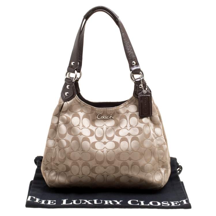 Pre Owned Coach Beige/Brown Signature Fabric Shoulder Bag