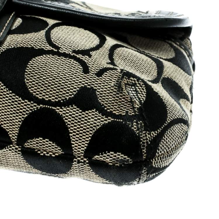 Pre Owned Coach Black/Grey Legacy Signature Wristlet Clutch 