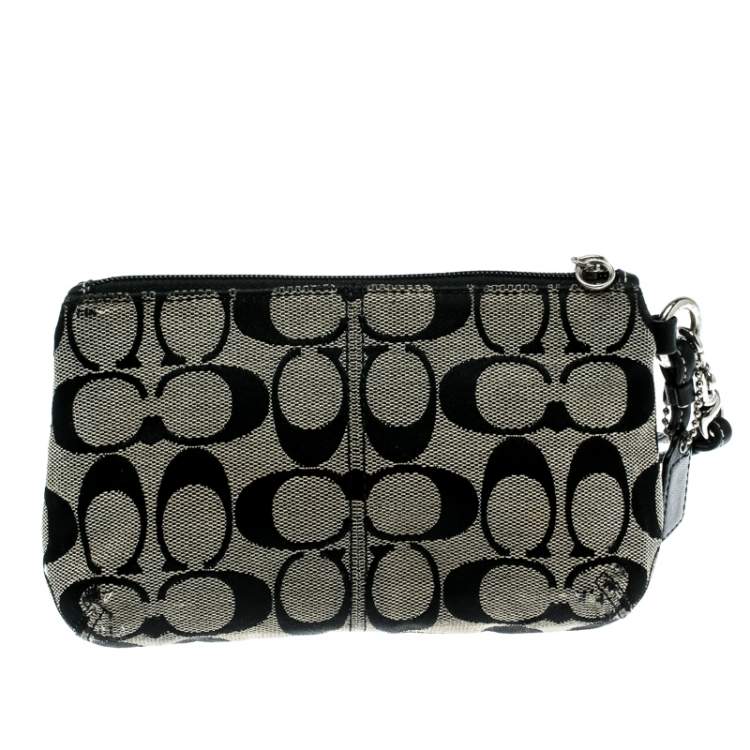 Pre Owned Coach Black/Grey Legacy Signature Wristlet Clutch 