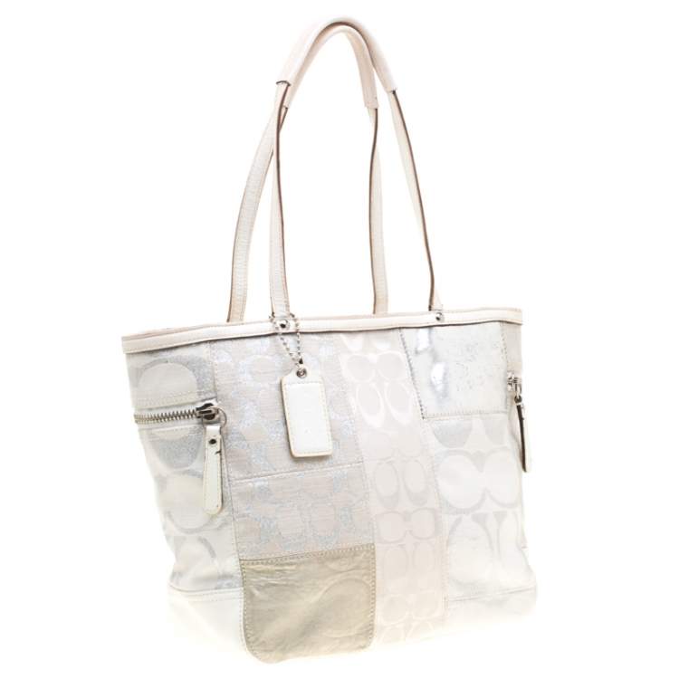 Pre Owned Coach White/Silver Canvas and Leather Patchwork Shopper Tote