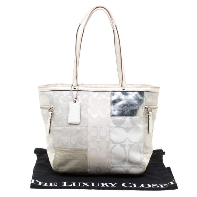 Pre Owned Coach White/Silver Canvas and Leather Patchwork Shopper Tote