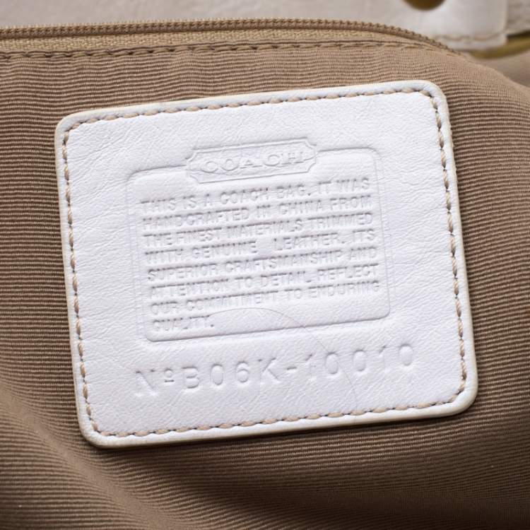 Pre Owned Coach Beige/White Printed Canvas and Leather Hobo
