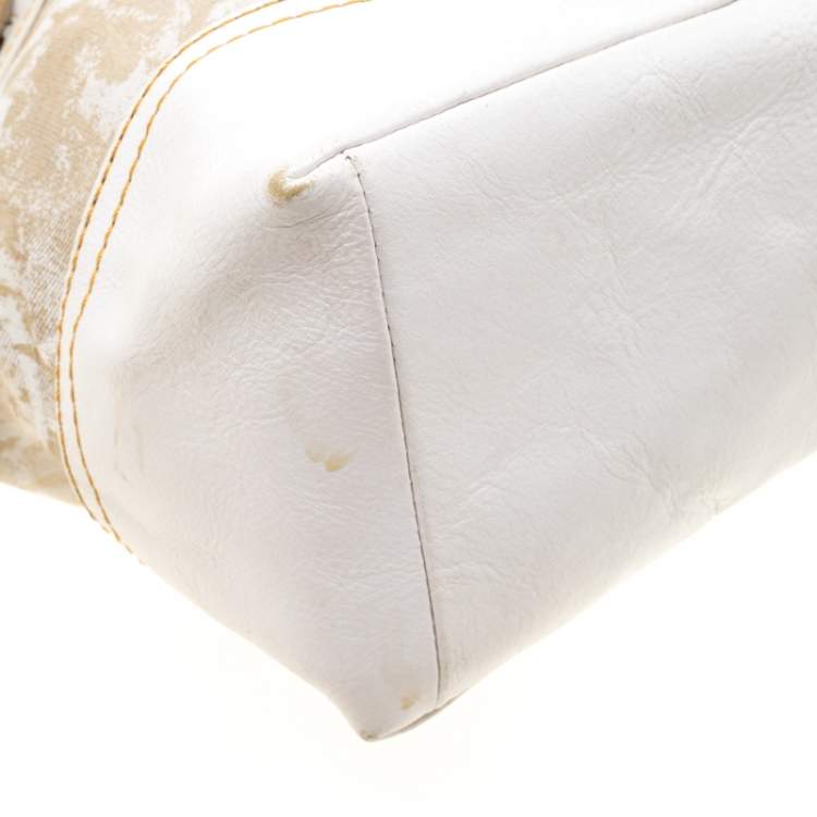 Pre Owned Coach Beige/White Printed Canvas and Leather Hobo