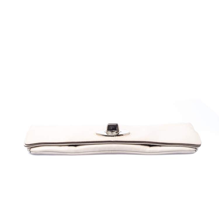 Pre Owned Coach Cream Leather Clutch 