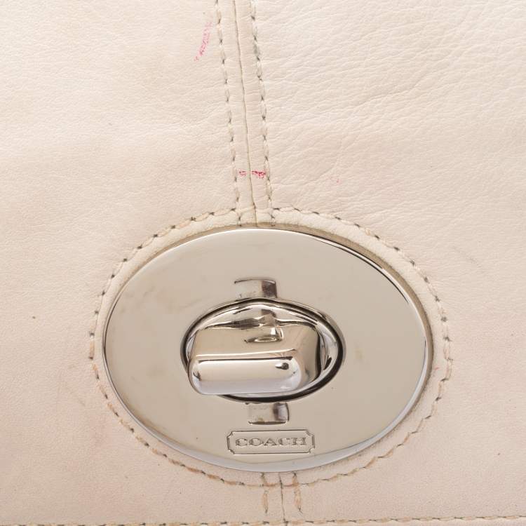 Pre Owned Coach Cream Leather Clutch 
