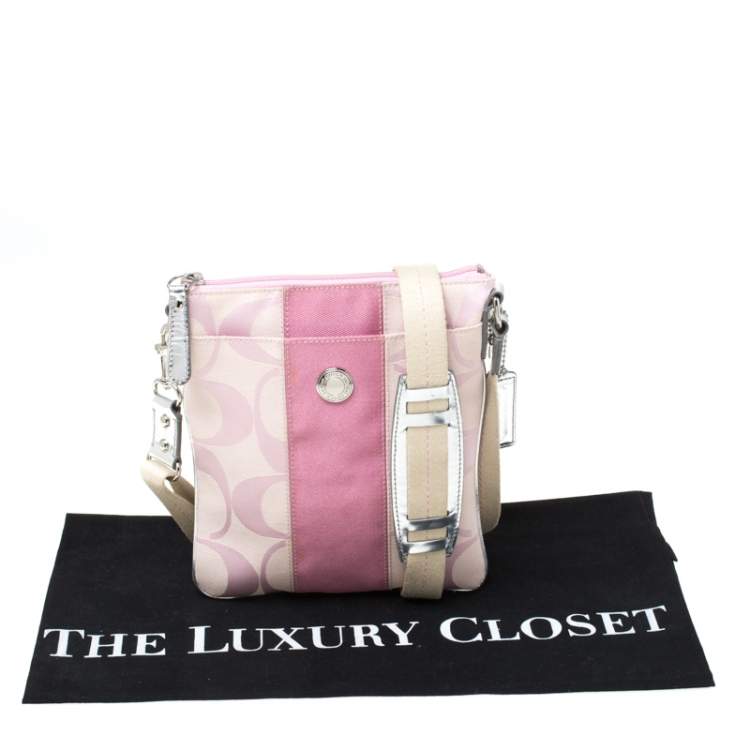 Pre Owned Coach Pink Signature Canvas Swingpack Crossbody Bag