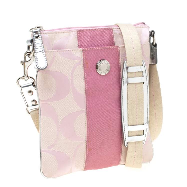 Pre Owned Coach Pink Signature Canvas Swingpack Crossbody Bag