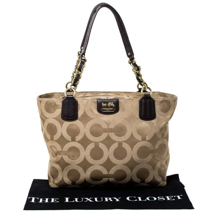 مملوكة مسبقًا Coach Beige/Brown Fabric Madison Op Art Tote