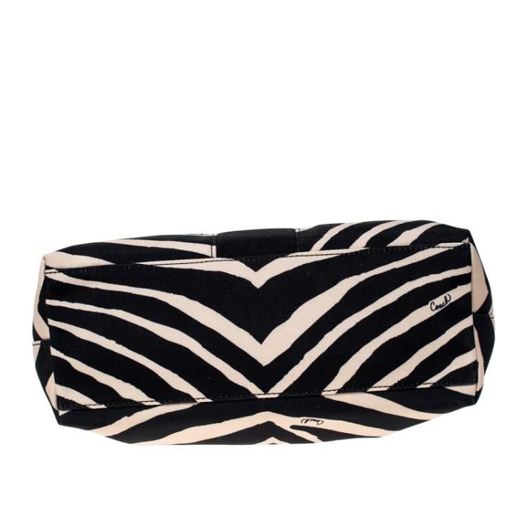Pre Owned Coach Black/Cream Zebra Print Canvas and Patent Leather Tote 
