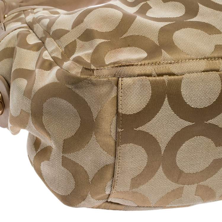 Pre Owned Coach Beige Canvas and Leather Op Art Parker Hobo