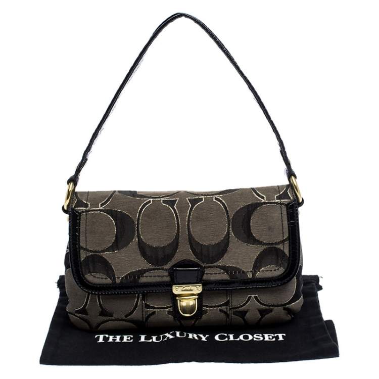 Pre Owned Coach Black/Grey Signature Canvas and Patent Leather Shoulder Bag