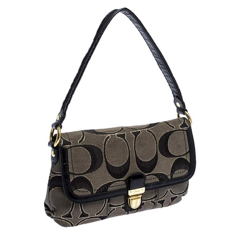 Pre Owned Coach Black/Grey Signature Canvas and Patent Leather Shoulder Bag