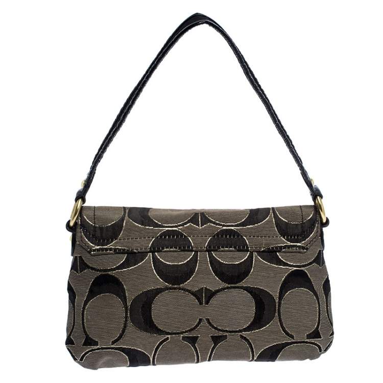 Pre Owned Coach Black/Grey Signature Canvas and Patent Leather Shoulder Bag