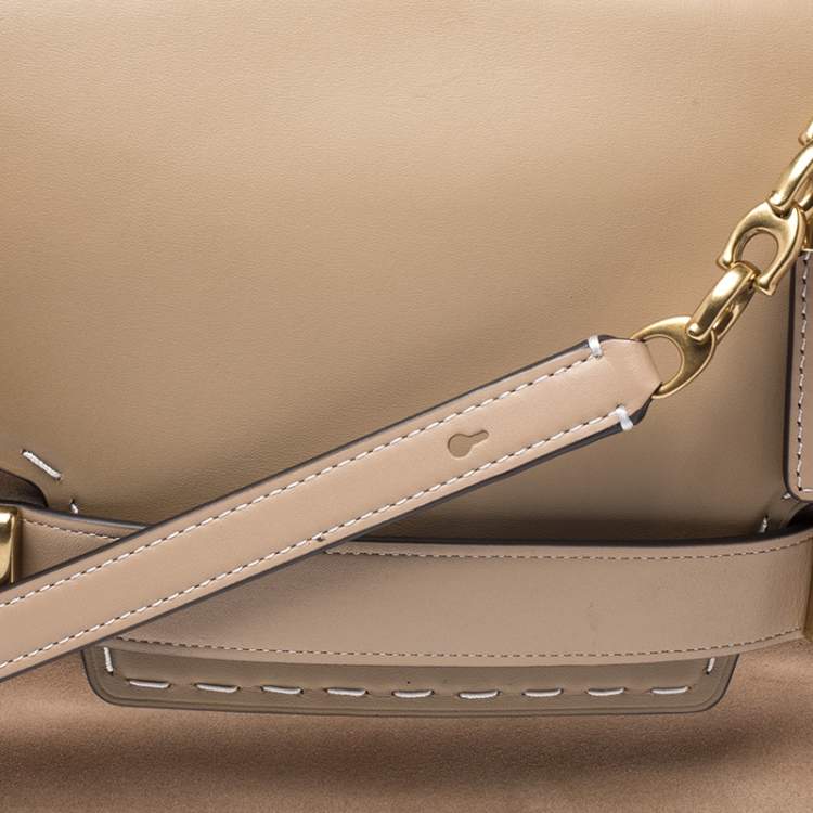 Pre Owned Coach Beige Nubuck and Leather Swagger Beechwood Bag