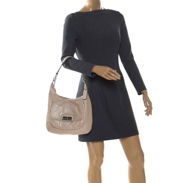Pre Owned Coach Ivory Leather Kristin Hobo