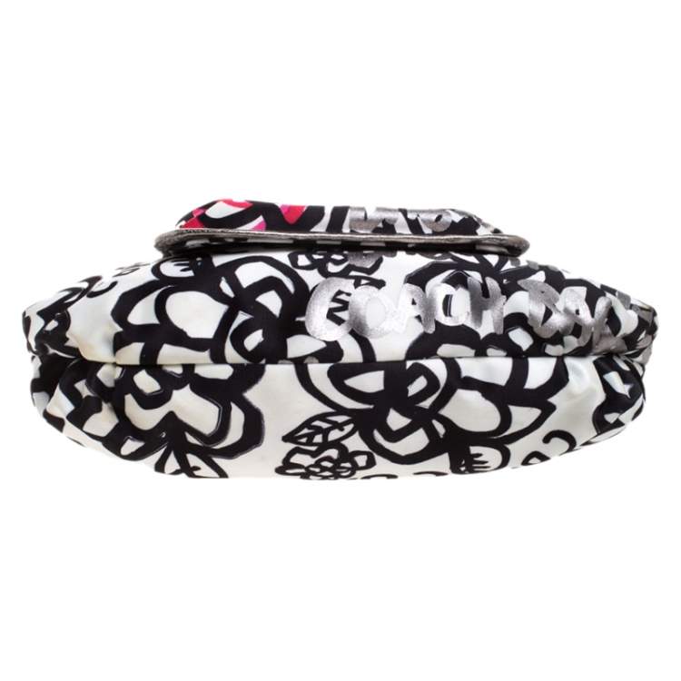مملوكة مسبقًا Coach Multicolor Printed Satin Shoulder Bag