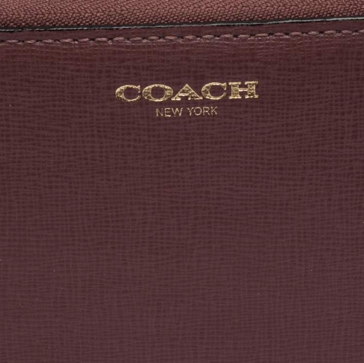 Pre Owned Coach Rose Pink Leather Small Zip Around Wallet
