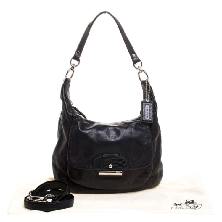 Pre Owned Coach Black Leather Front Pocket w/Turn Lock Hobo