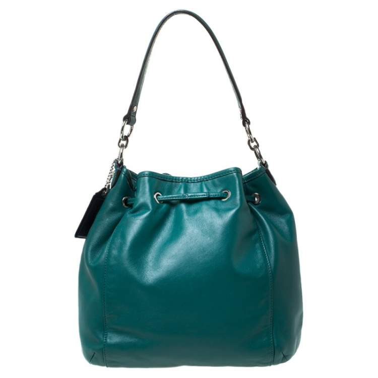 Pre Owned Coach Green Leather Daisy Drawstring Crossbody Bag