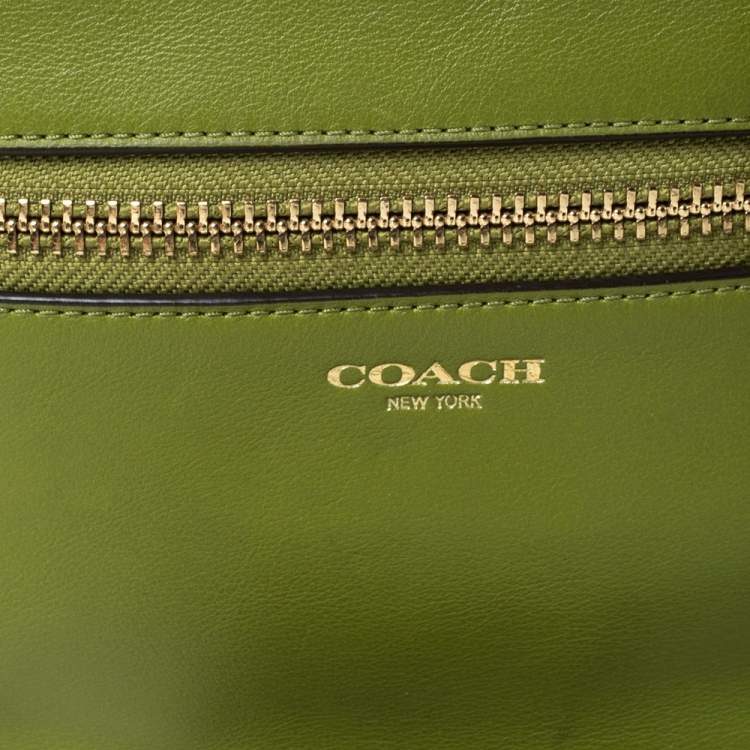Pre Owned Coach Green Leather Legacy Camera Crossbody Bag