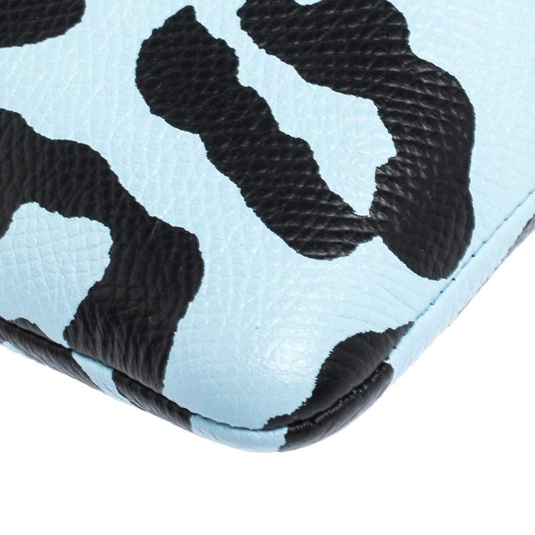 Pre Owned Coach Light Blue/Black Leopard Print Leather Zip Clutch Bag