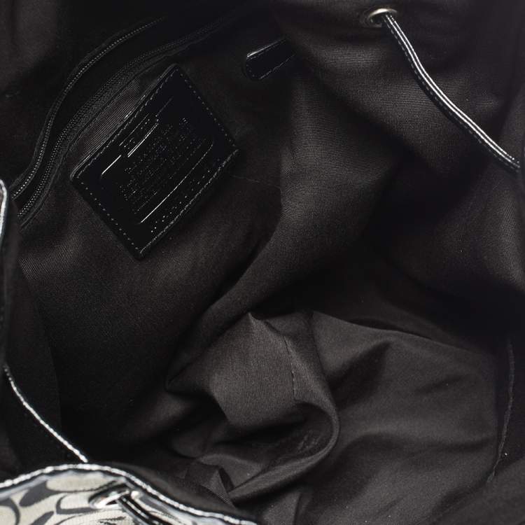 Pre Owned Coach Grey/Black Signature Canvas and Patent Leather Drawstring Shoulder Bag
