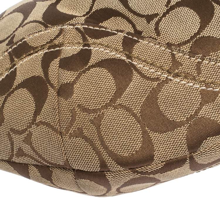 Pre Owned Coach Beige/Brown Signature Canvas and Leather Hobo