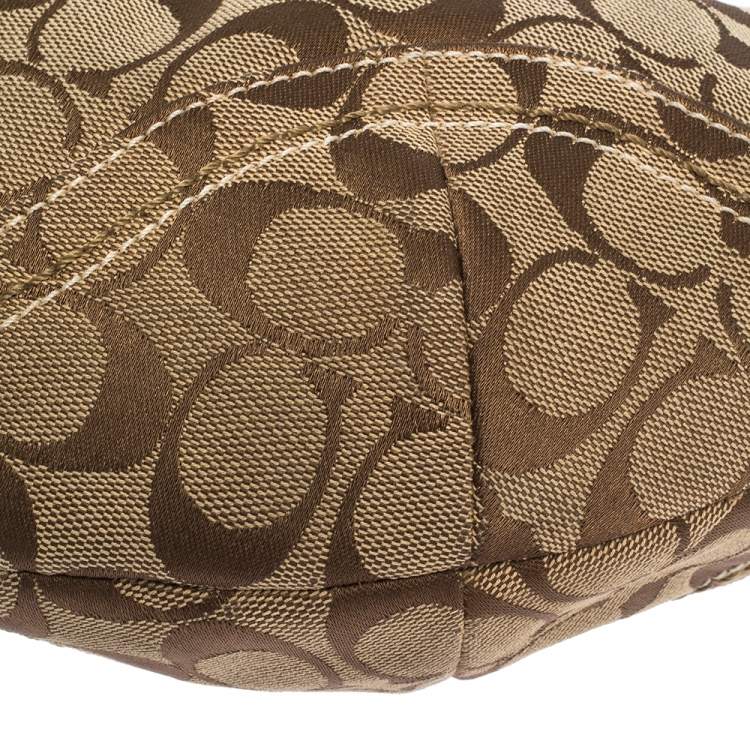 Pre Owned Coach Beige/Brown Signature Canvas and Leather Hobo