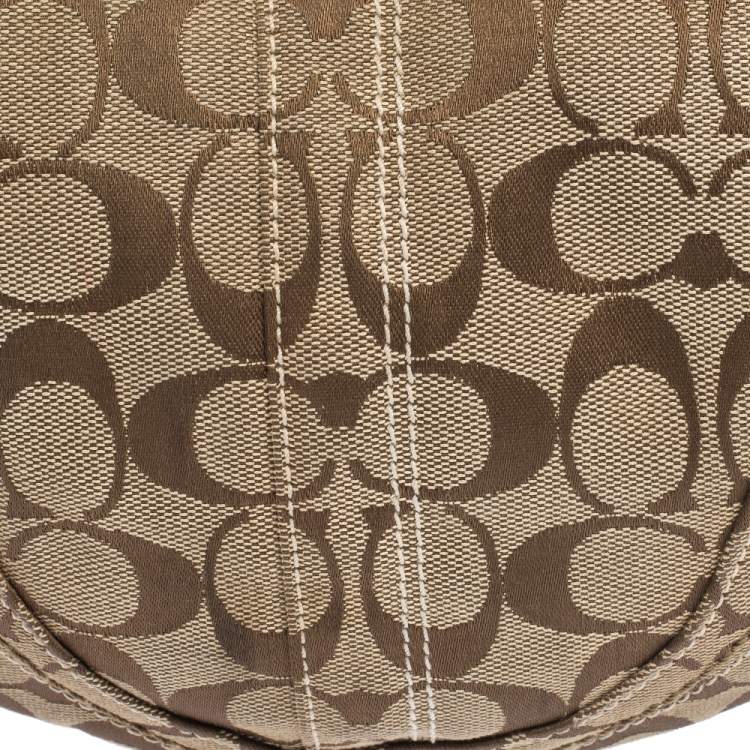 Pre Owned Coach Beige/Brown Signature Canvas and Leather Hobo