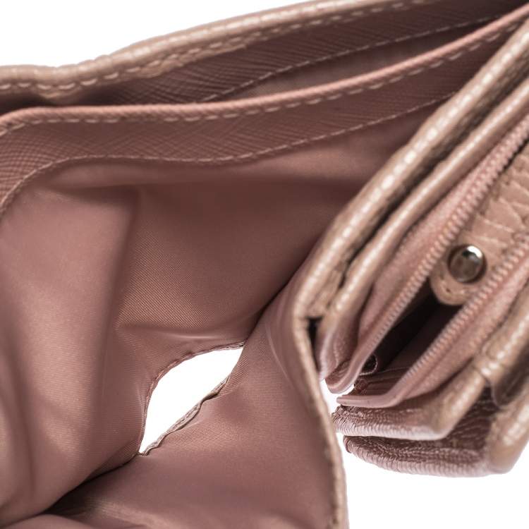 Pre Owned Coach Pink/Beige Signature Canvas and Leather Flap Compact Wallet