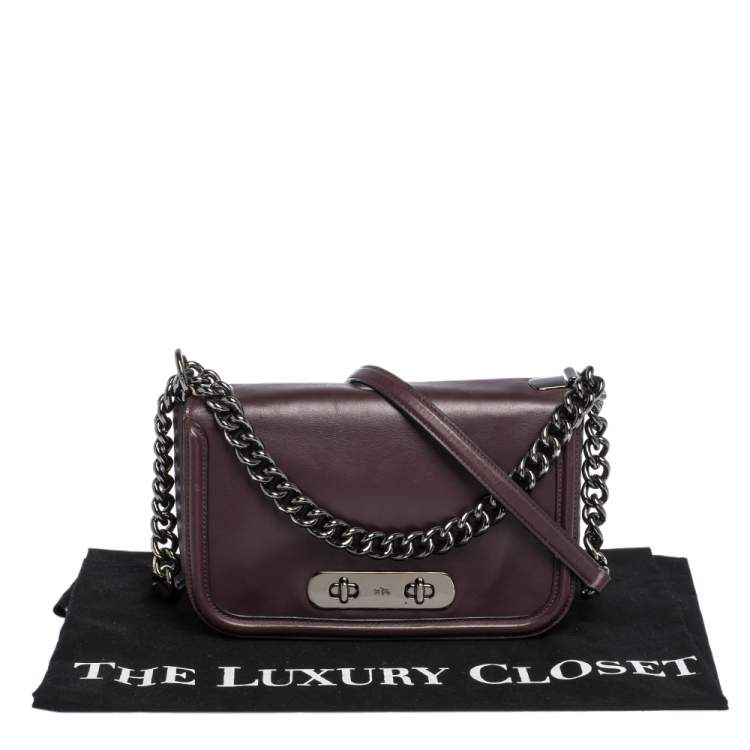 Pre Owned Coach Dark Burgundy Leather Swagger Shoulder Bag