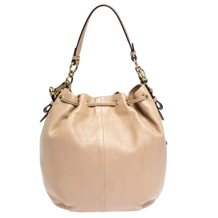 Pre Owned Coach Beige Leather Drawstring Hobo 
