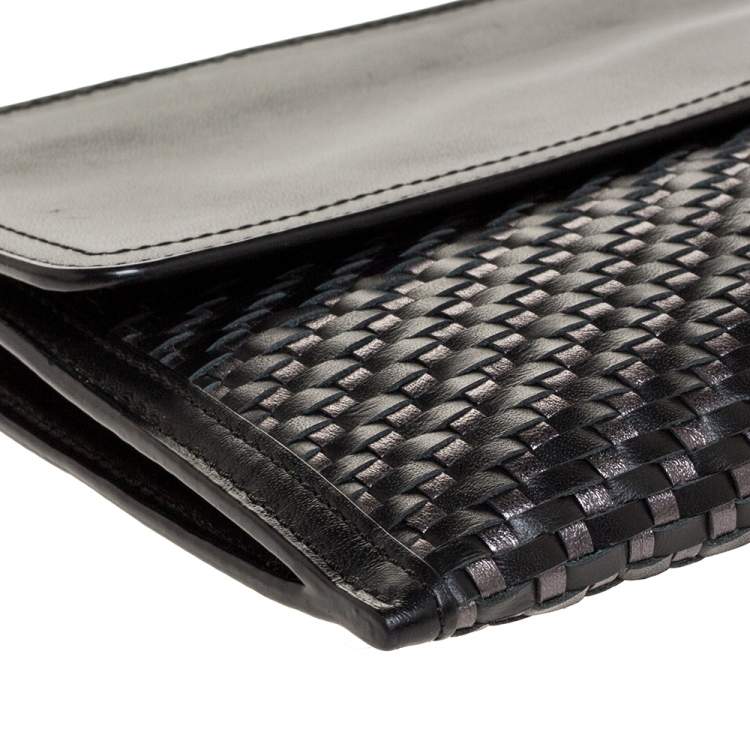 Pre Owned Coach Black/Grey Woven Leather Flap Clutch