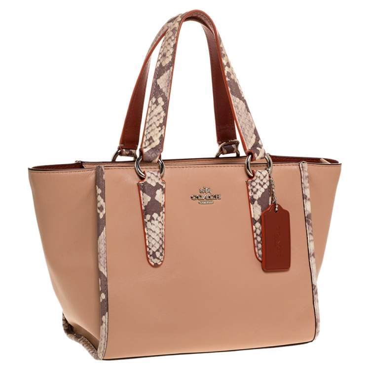 Pre Owned Coach Light Peach/Beige Leather Crosby 21 Tote