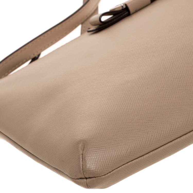 Pre Owned Coach Beige Leather Bow East West Crossbody Bag