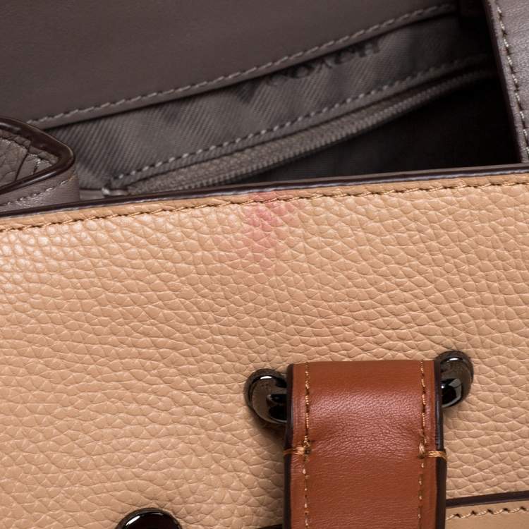 Pre Owned Coach Beige/Grey Leather Swagger 33 Tote
