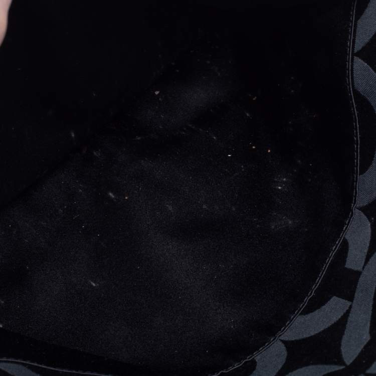 Pre Owned Coach Black Op Art Canvas and Leather Alexis Carryall Shoulder Bag