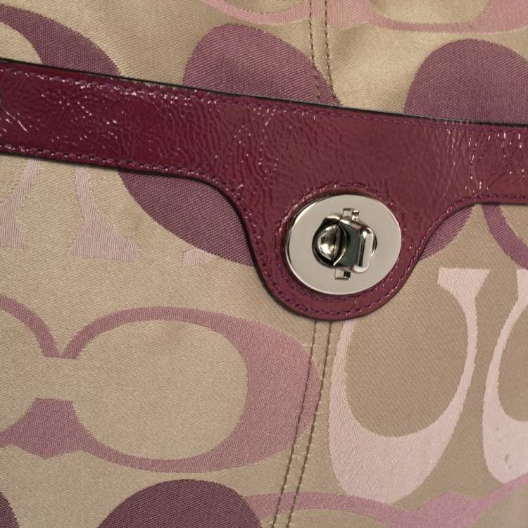 Pre Owned Coach Beige/Purple Canvas and Patent Leather Crossbody Bag