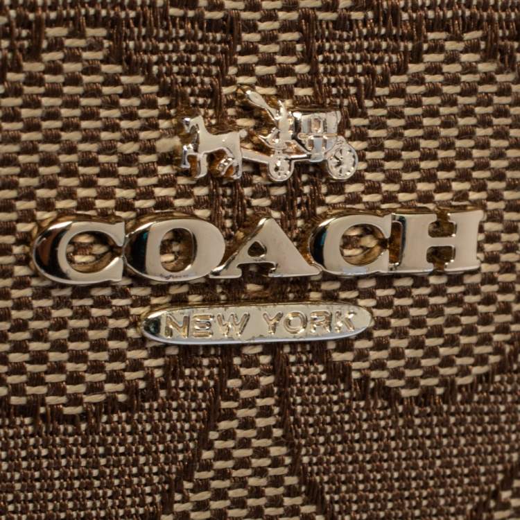 Pre Owned Coach Beige/Brown Signature Canvas and Leather Zip Around Wallet