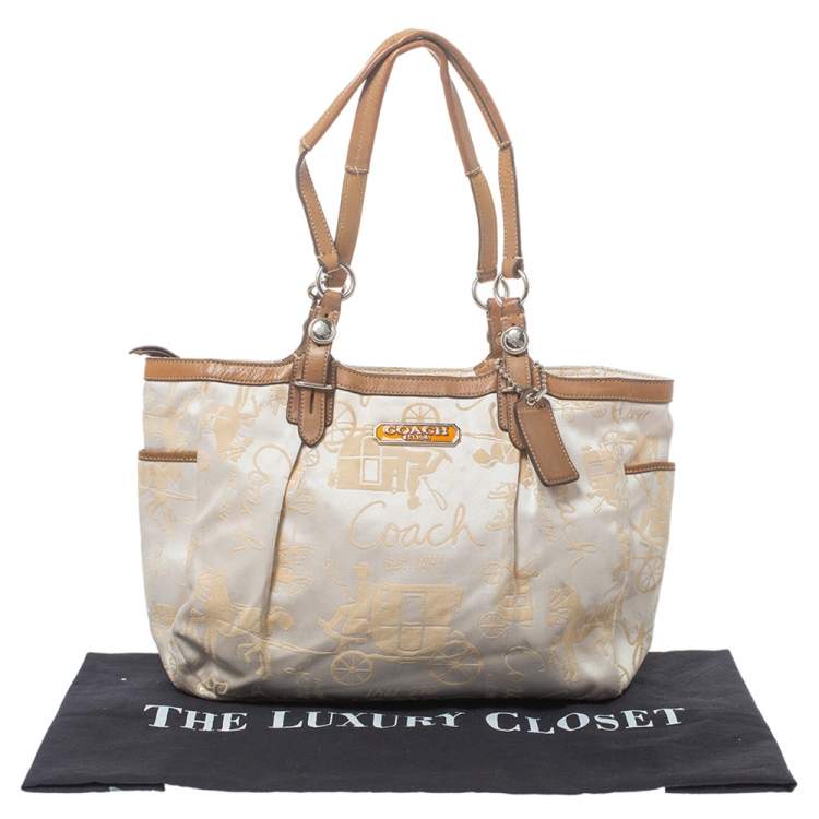 Pre Owned Coach Beige/Tan Horse and Carriage Canvas and Leather Bag