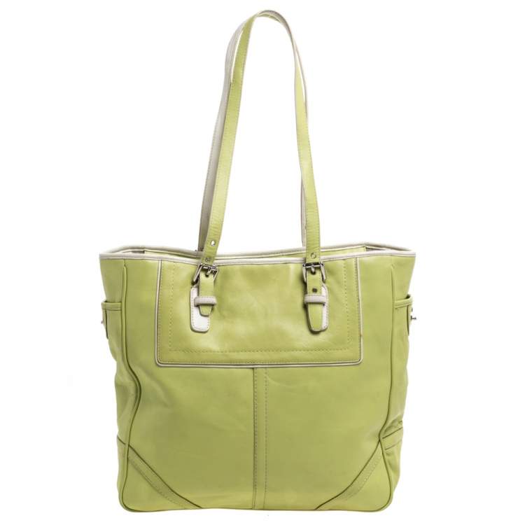 Pre Owned Coach Light Green Leather East West Gallery Tote
