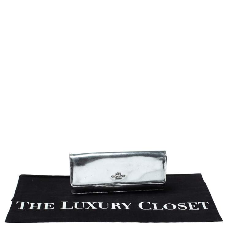 Pre Owned Coach Metallic Silver Patent Leather Continental Wallet