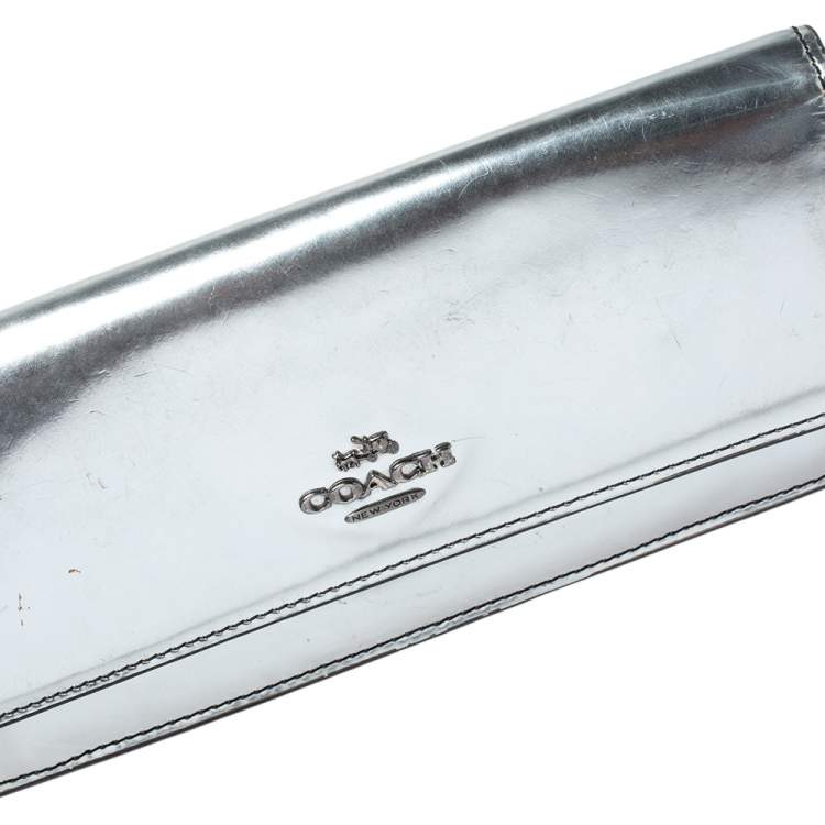 Pre Owned Coach Metallic Silver Patent Leather Continental Wallet