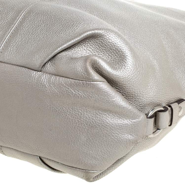 Pre Owned Coach Metallic Silver Leather Duffle Hobo