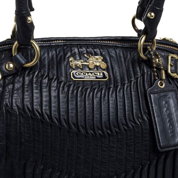 Pre Owned Coach Black Gathered Leather Lindsey Satchel