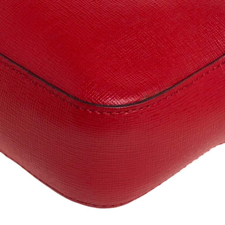 Pre Owned Coach Red Leather Flight Chain Wristlet Clutch